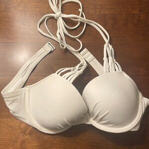 White aerie swim top. 34b- good condition- slightly faded.